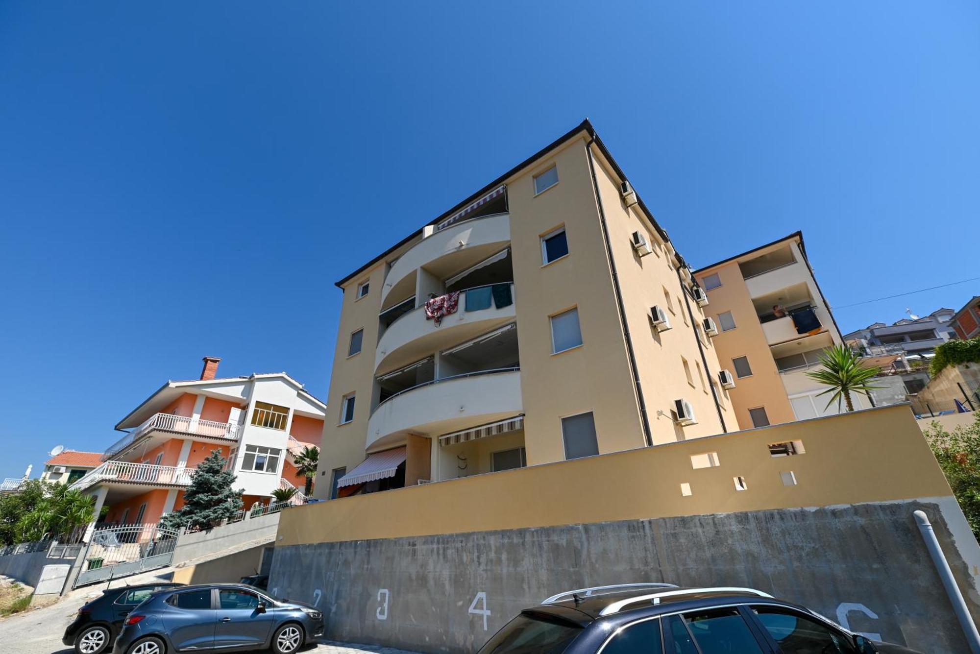 Sunny Place With Sea View Трогир Экстерьер фото