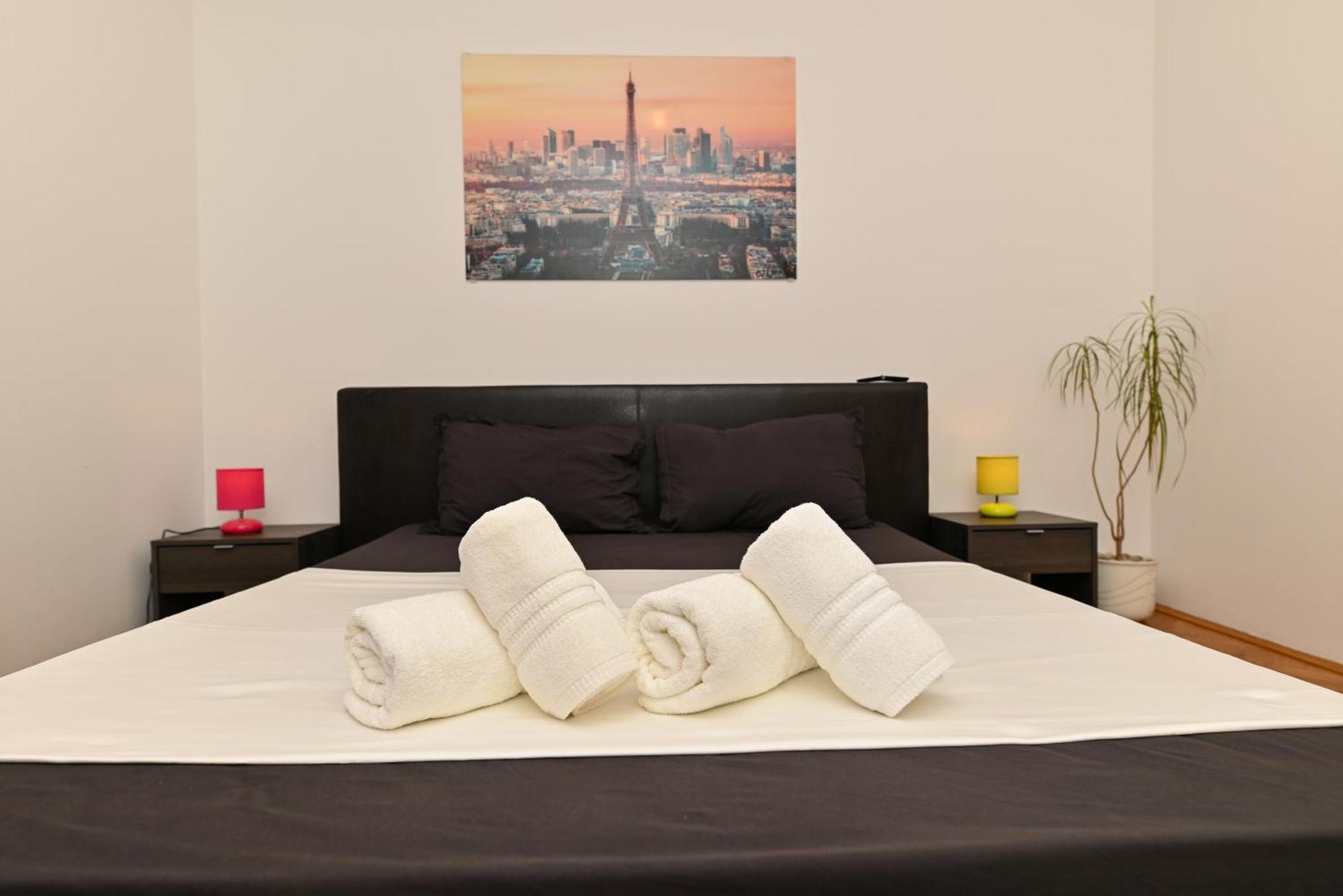 Sunny Place With Sea View Трогир Экстерьер фото